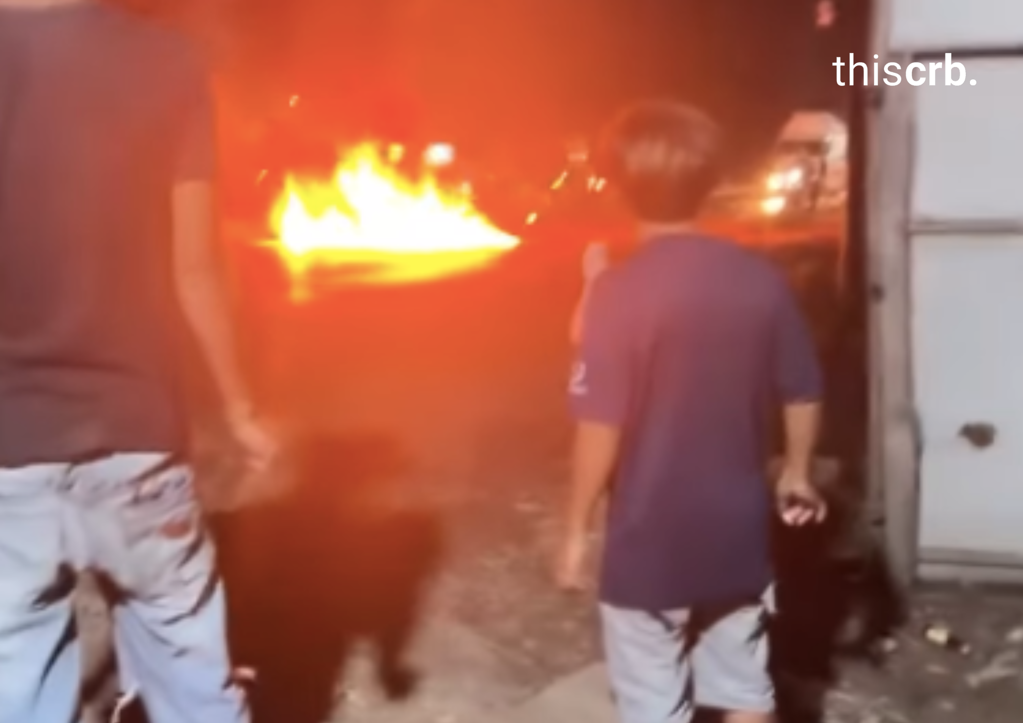 Kecelakaan Sepeda Motor Sampai Terbakar di Indramayu, Pengendara Luka Berat