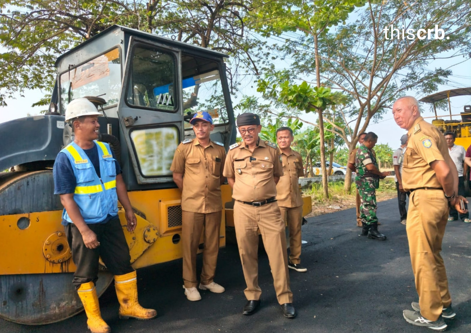 Wabup Indramayu Tinjau Perbaikan Jalan di Kedungwungu Kedokan Bunder