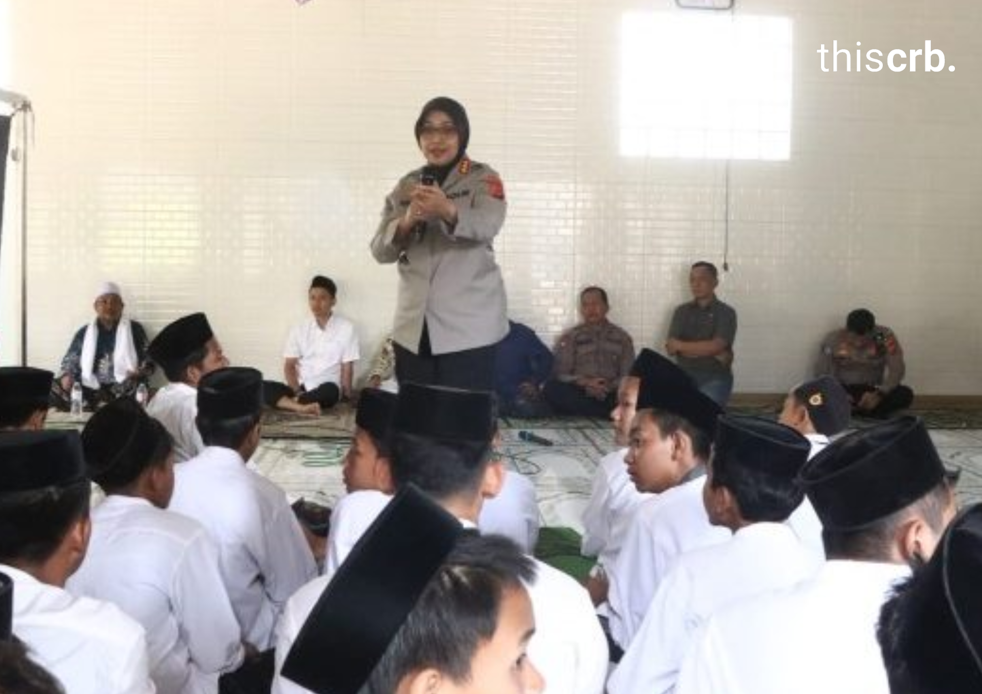 Pesan Tegas Kapolresta Cirebon di Pondok Pesantren: Kaum Perempuan Harus Mandiri dan Jangan Mudah Tertipu