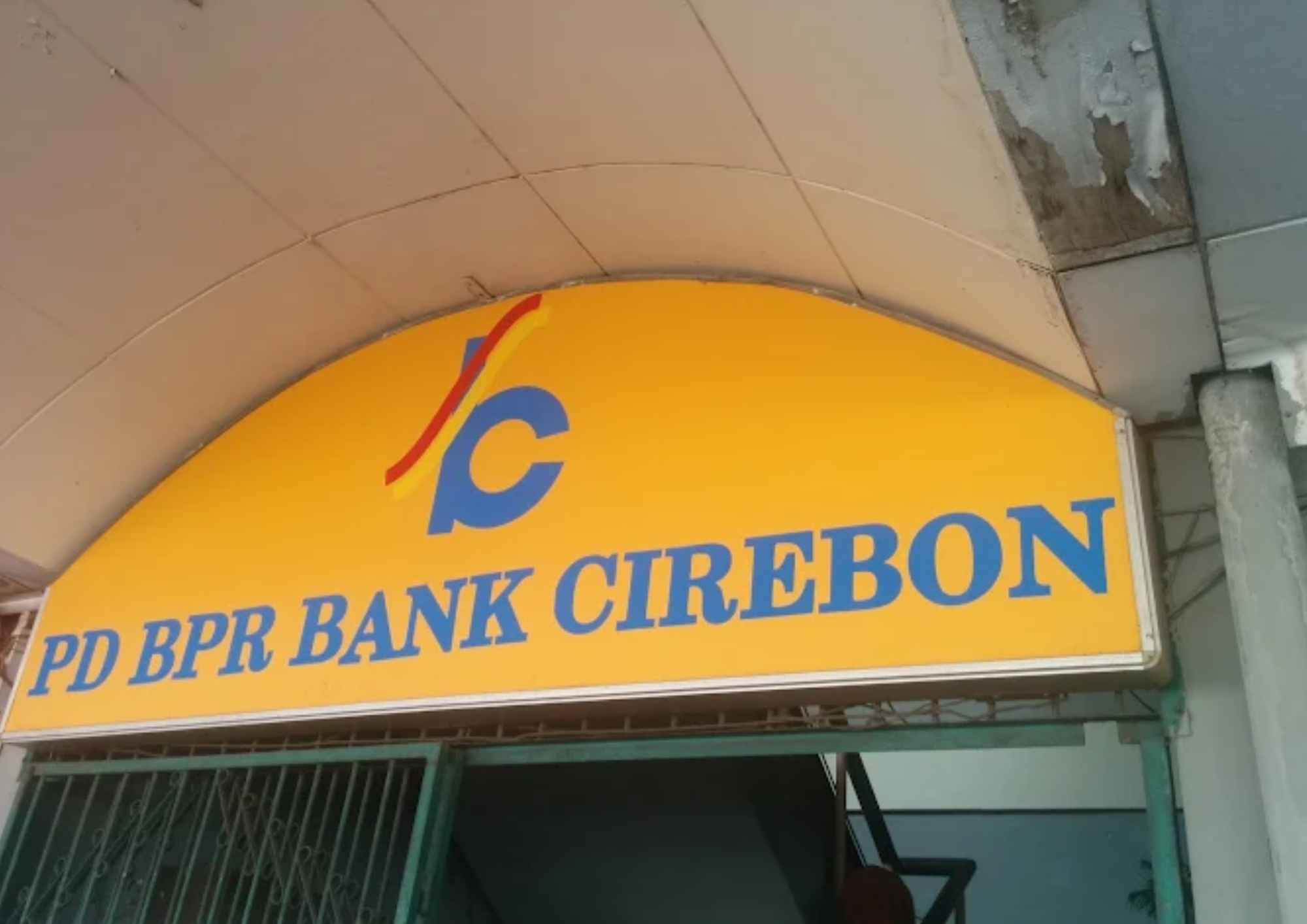 Pemkot Cirebon Imbau Warga Tetap Tenang Terkait Likuidasi Bank Cirebon, Hak Nasabah Dijamin